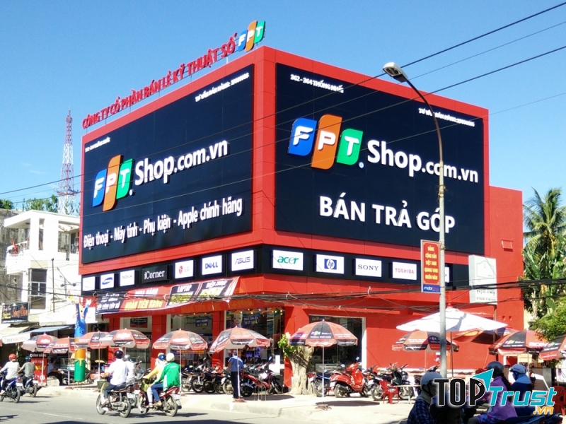 FPT Shop