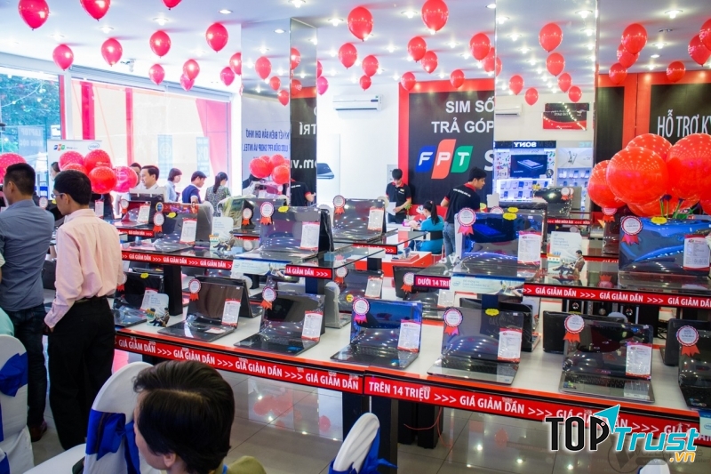 Rất nhiều loại Laptop trong FPTShop