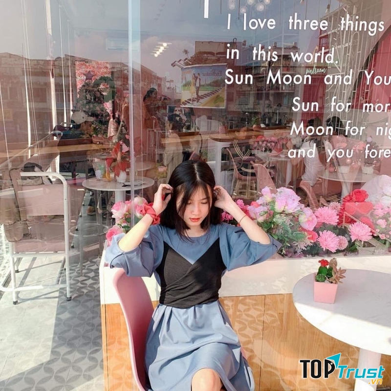 Sản phẩm đầm váy tại Fs Store