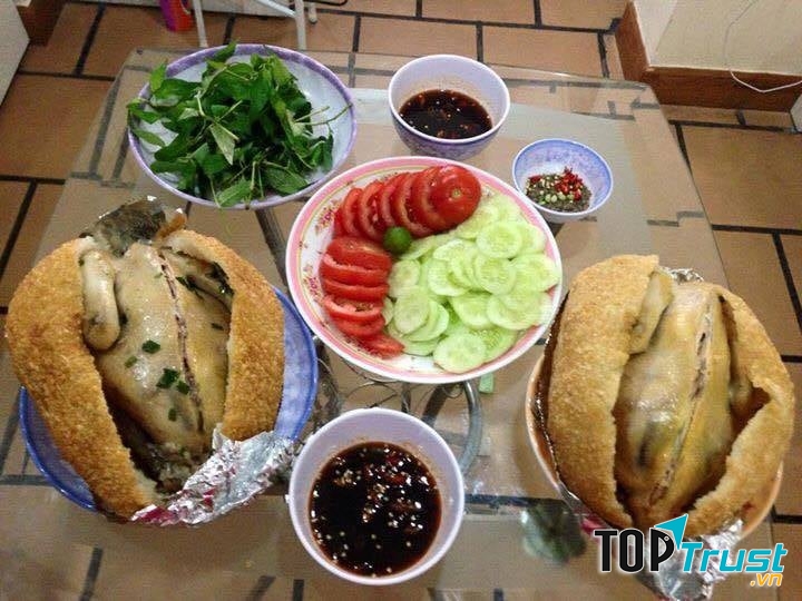 Gà Bó Xôi - Đà Nẵng-Vườn Gà Quán