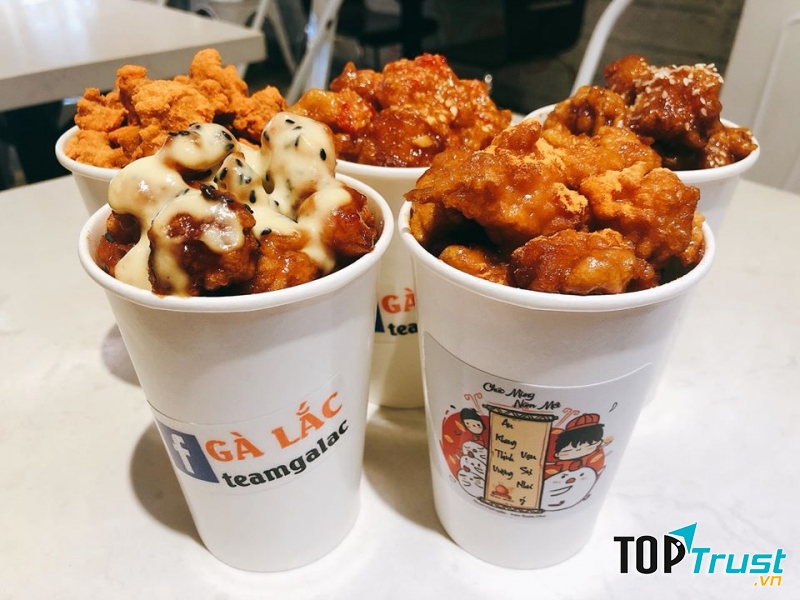 Gà phô mai tại quán Gà Lắc