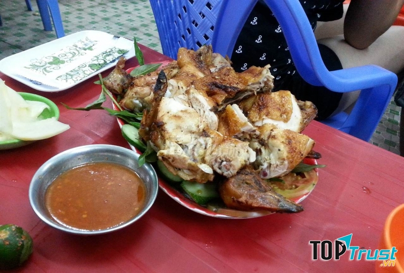 Gà Nướng Anh Tư