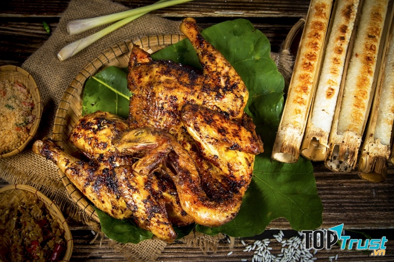 Gà nướng Buôn Đôn - món ngon không thể bỏ qua khi đến Buôn Ma Thuột