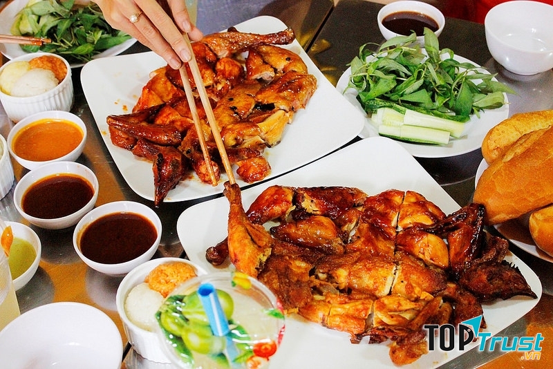 Gà nướng Ò Ó O