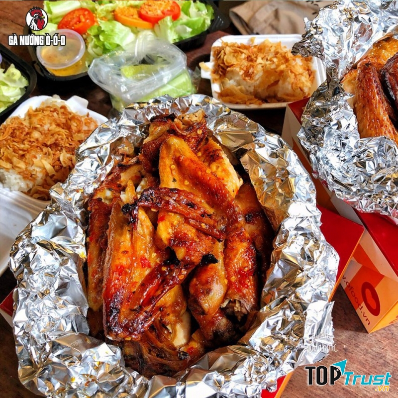 Món Best seller tại quán đó chính là gà nướng với rất nhiều hương vị tẩm ướp khác nhau