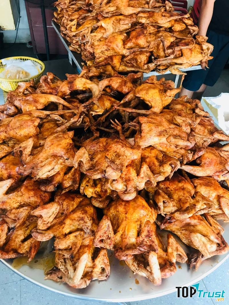 Gà nướng Thanh Thảo