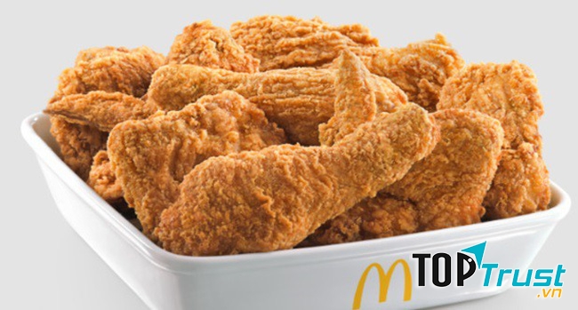 Gà giòn da thấm thịt thương hiệu Mc donalds
