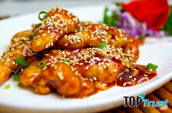 Gà rán sốt chua ngọt