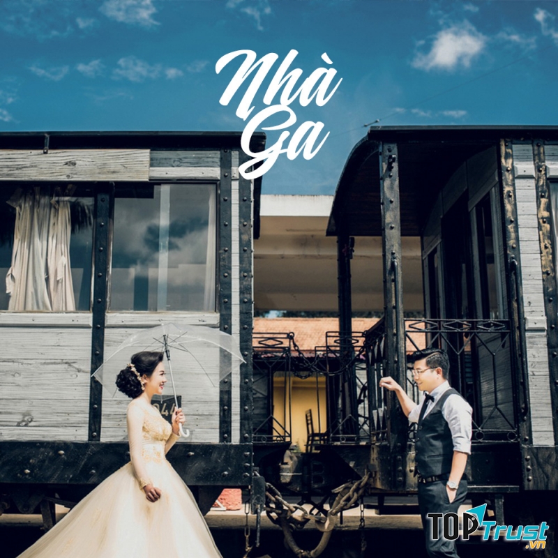 Ga Xe Lửa Đông Dương