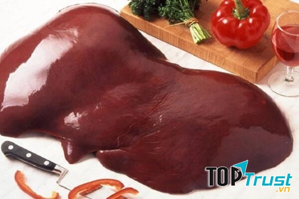 Trong gan bò có chứa nhiều vitamin, khoáng chất và các chất dinh dưỡng khác.