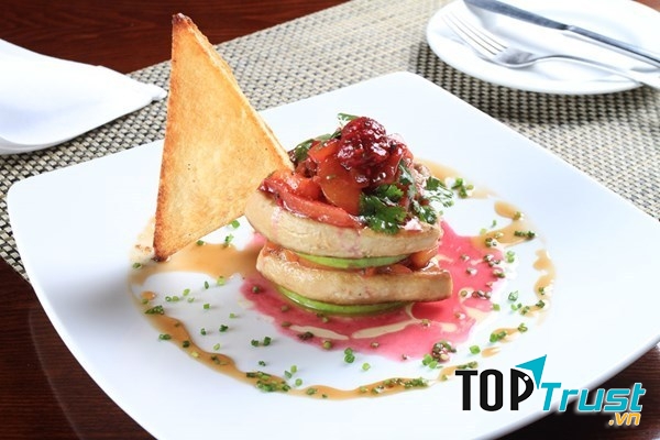 Gan ngỗng sốt lê