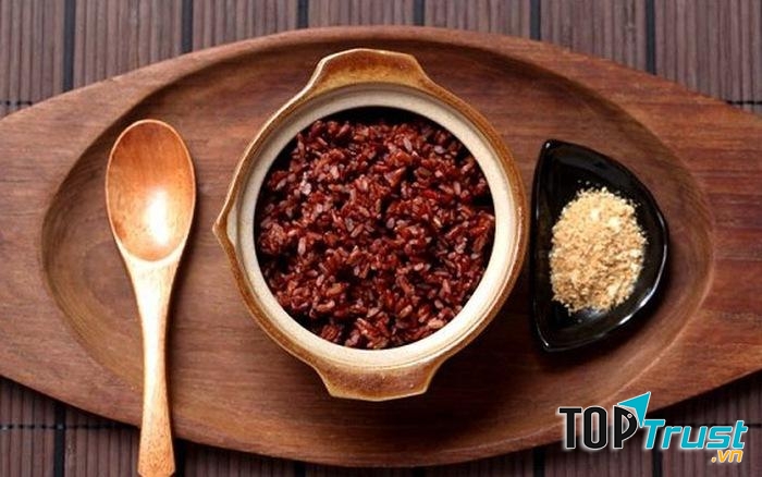 Cơm gạo lứt đỏ Điện Biên