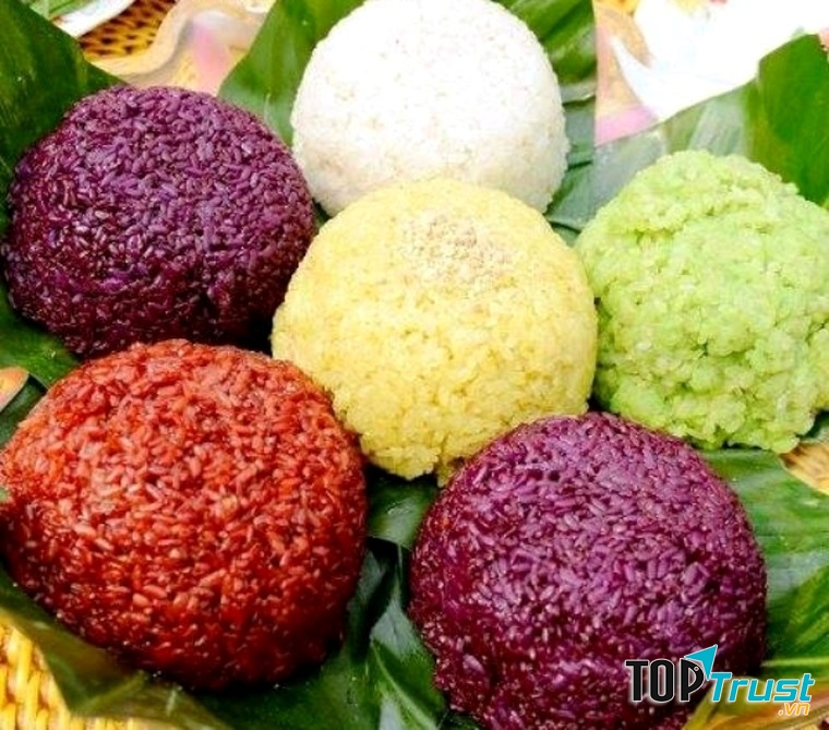 Đồ xôi từ gạo nếp cái hoa vàng