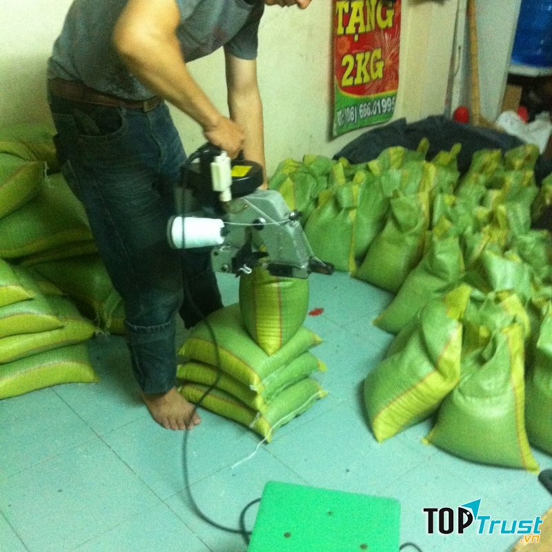 Gạo ngon giá rẻ - miễn phí vận chuyển