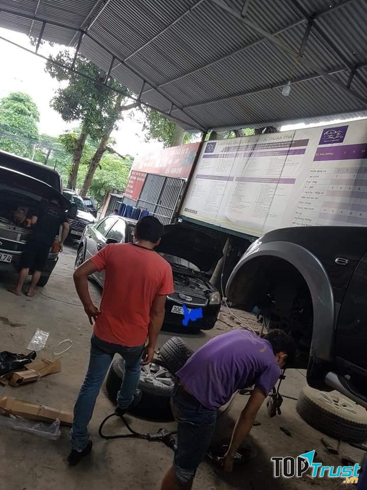 Gara Oto Thuận Phát