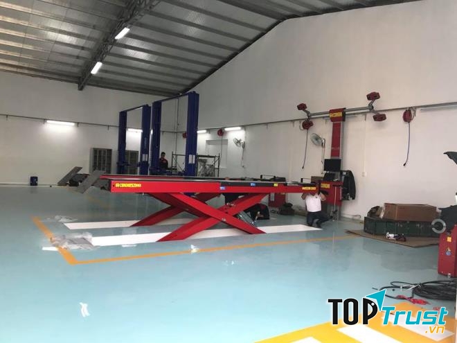 Garage Lê Văn Tạch