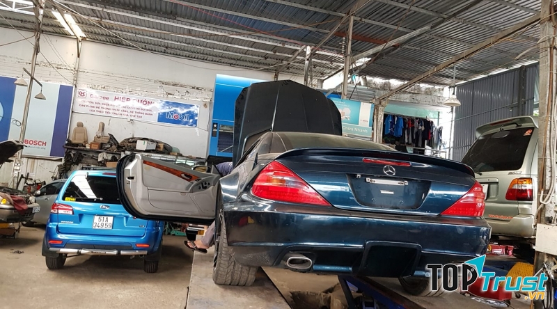 GARAGE Ô TÔ HIỆP CƯỜNG