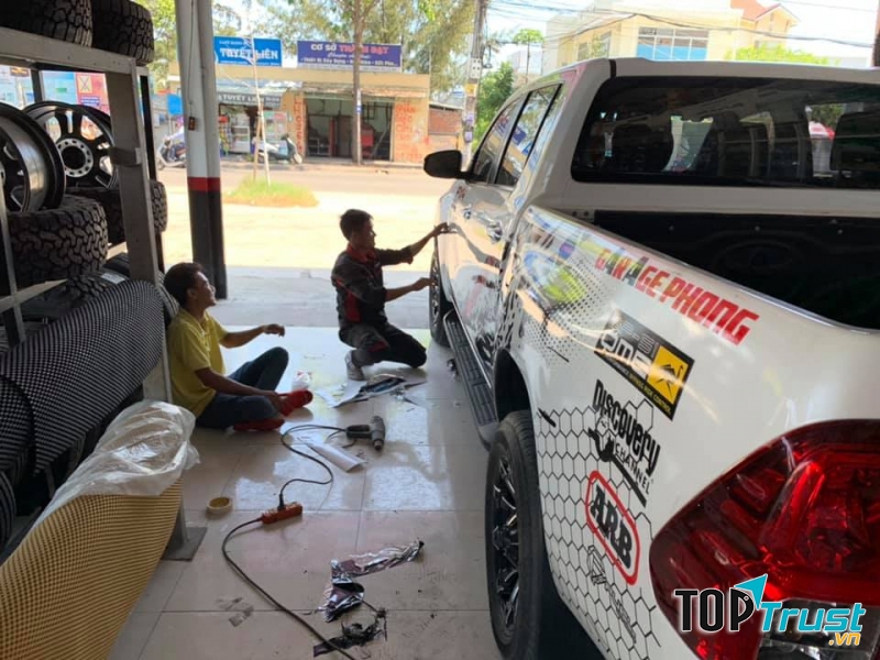 Garage Phong Phan Thiết-Binh Thuận.