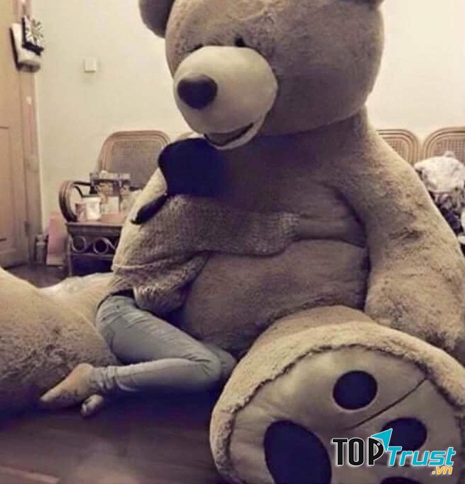 Một chú gấu bông ngộ nghĩnh sẽ là món quà ý nghĩa nhân 8/3 cho các nàng.