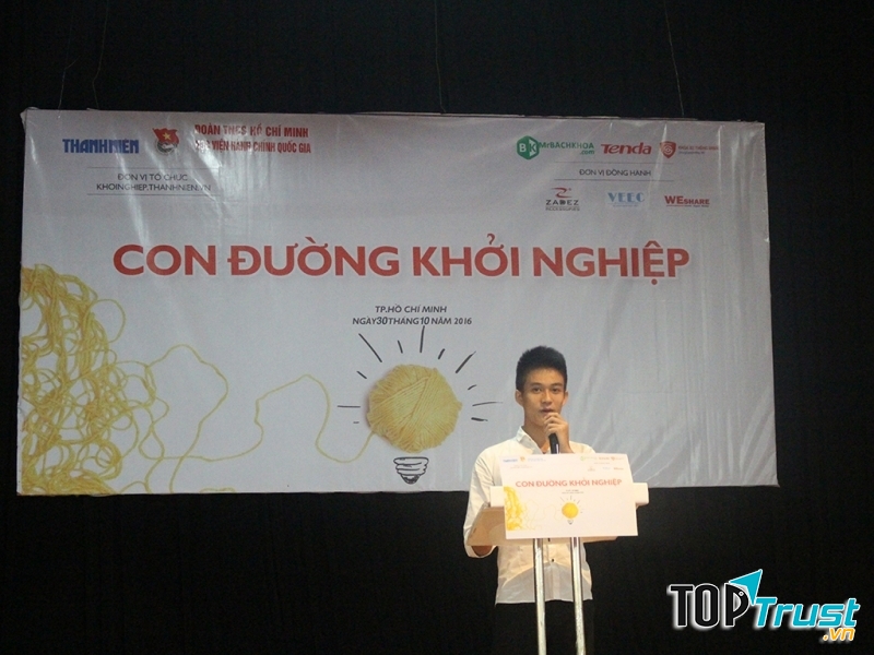 Tham gia các buổi hội thảo, hội nghị cũng là một cách tiếp cận nhà đầu tư