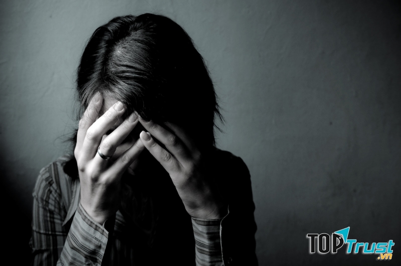 Thức khuya sẽ gây ảnh hưởng đến tâm lý, khiến cho chúng ta khó kiểm soát được hành động của bản thân