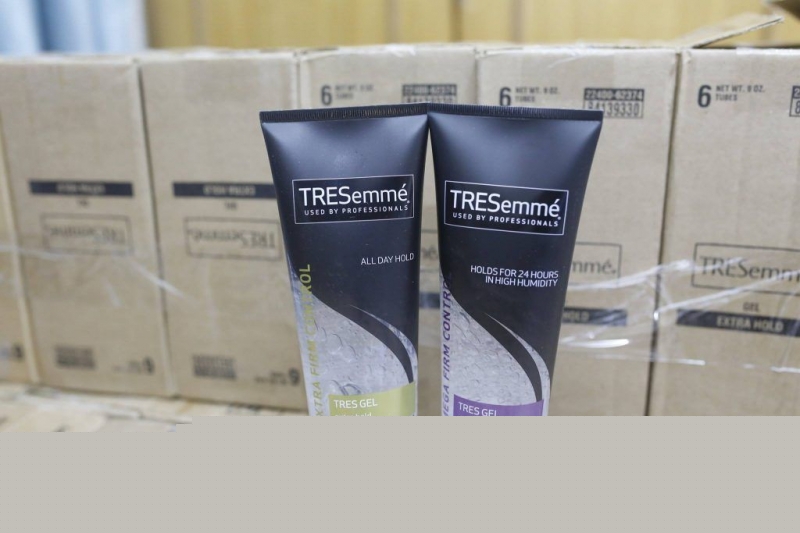 Gel Tạo Kiểu Tóc TRESemmé Extra Firm Control Tres Gel
