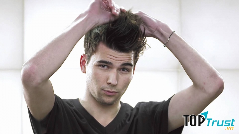 Sản phẩm tạo kiểu tóc theo ý của bạn, định hình mái tóc, cố định chi tiết nhỏ trên mái tóc.