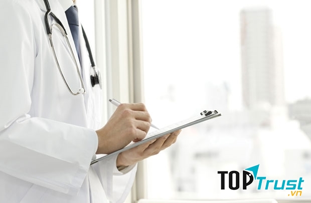 Ghi chép sổ sách và phiếu khám