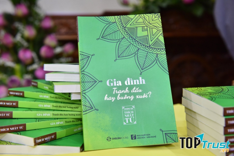 Gia Đình – Tranh Đấu Hay Buông Xuôi?