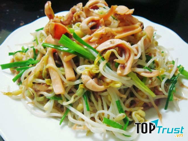 Giá đỗ xào măng