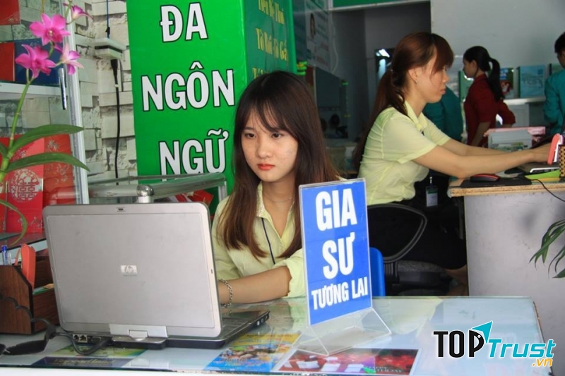 Trung tâm gia sư Tương lai