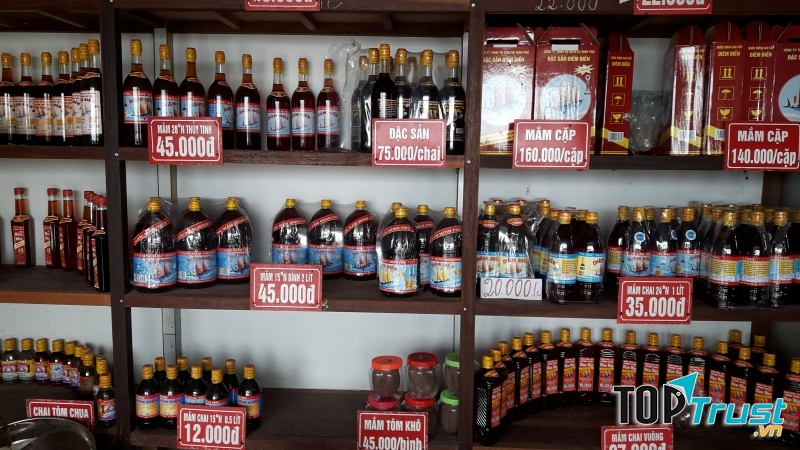 Nước mắm Diêm Điền có giá thành hợp lý trên thị trường.