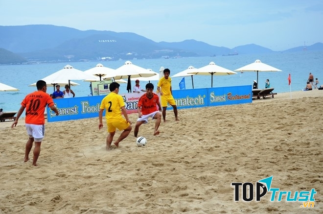 Giải bóng đá bãi biển tỉnh Khánh Hoà - Festival biển Nha Trang 2017
