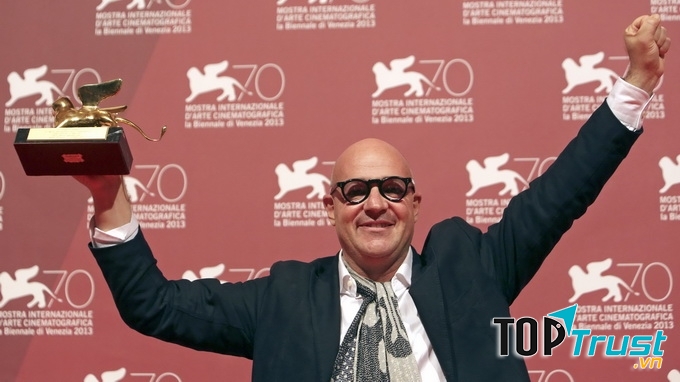 Giải Sư Tử Vàng