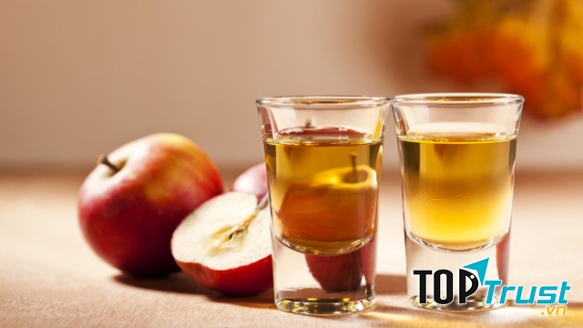 Những nếp nhăn trên gương mặt bạn sẽ biến mất trong vài tuần với giấm táo