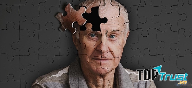 Người già ăn lựu để tránh đãng trí