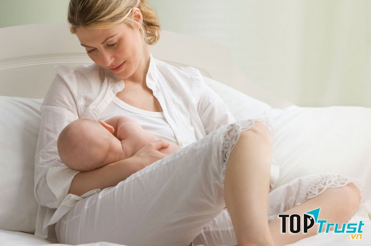 Nuôi con bằng sữa mẹ tránh nguy cơ bị bệnh tiểu đường
