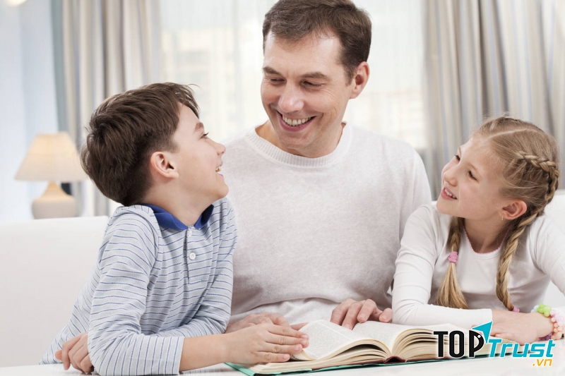 Các em biết có người giám sát sẽ tự biết điều chỉnh, không làm việc khác, không xao lãng việc học.