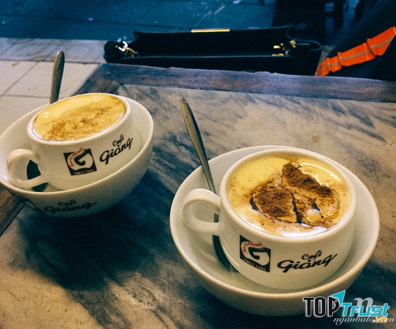 Ở Hà Nội, thích cà phê mà không đến Giảng Café thì quả hật là thiếu sót