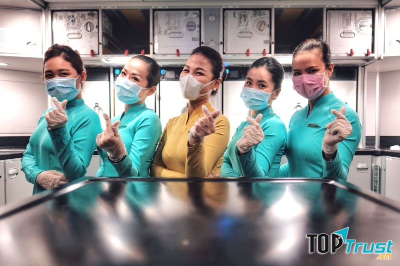 GIANG KHỔ BIẾT CHỌN PHẦN AI