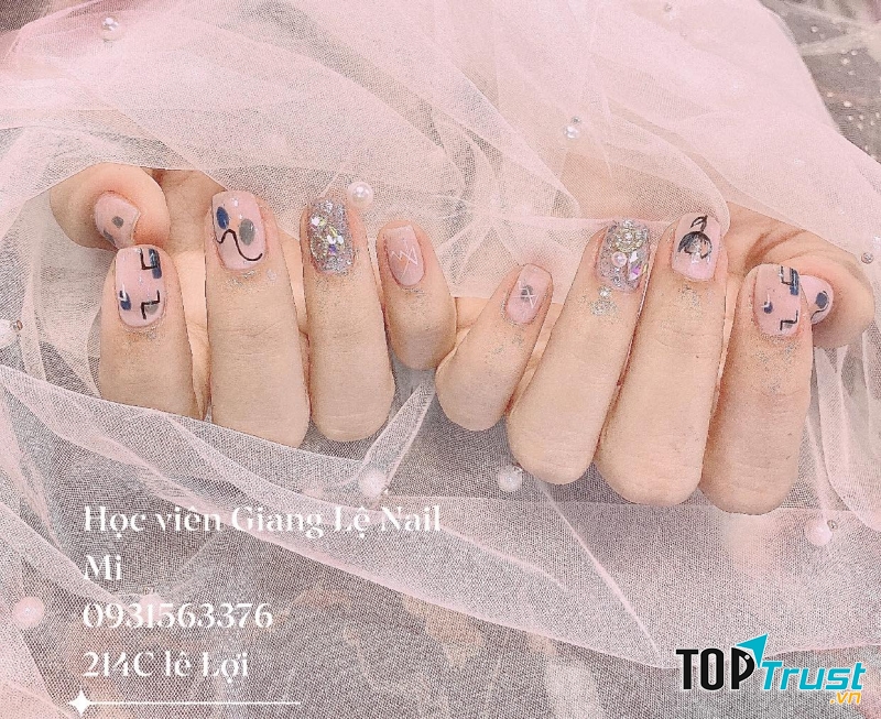 Giang Nails