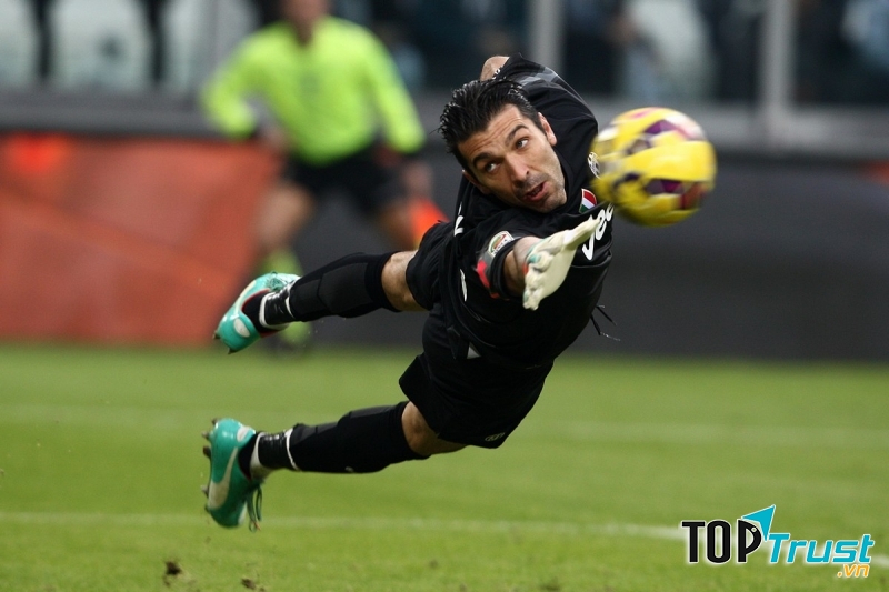 Buffon vẫn thi đấu rất hay ở tuổi 39