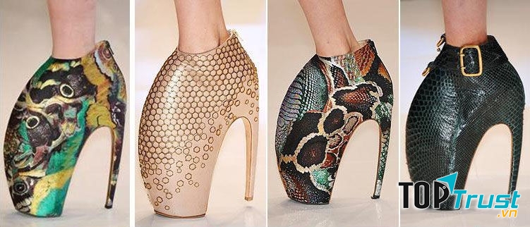 Giày Alexander McQueen là một sự kết hợp hoàn hảo của những thiết kế trong thế kỉ 16 và 19 cùng với thế kỉ 21