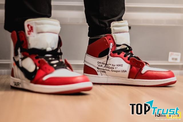 Giày bóng rổ cổ cao (Basketball Hi-top)