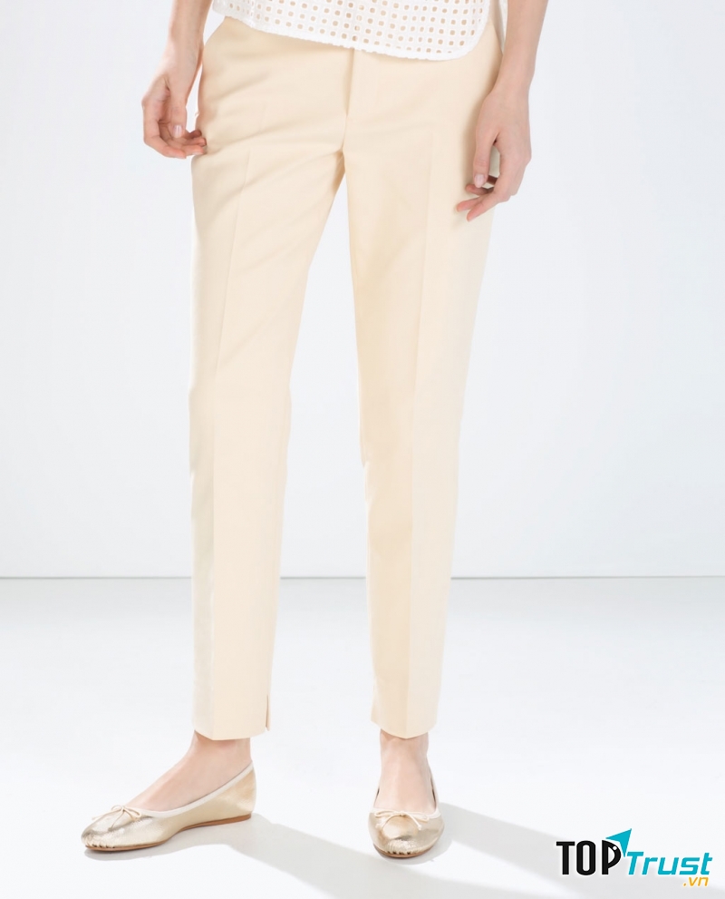 Giày búp bê có khá nhiều kiểu dáng và màu sắc bắt mắt.