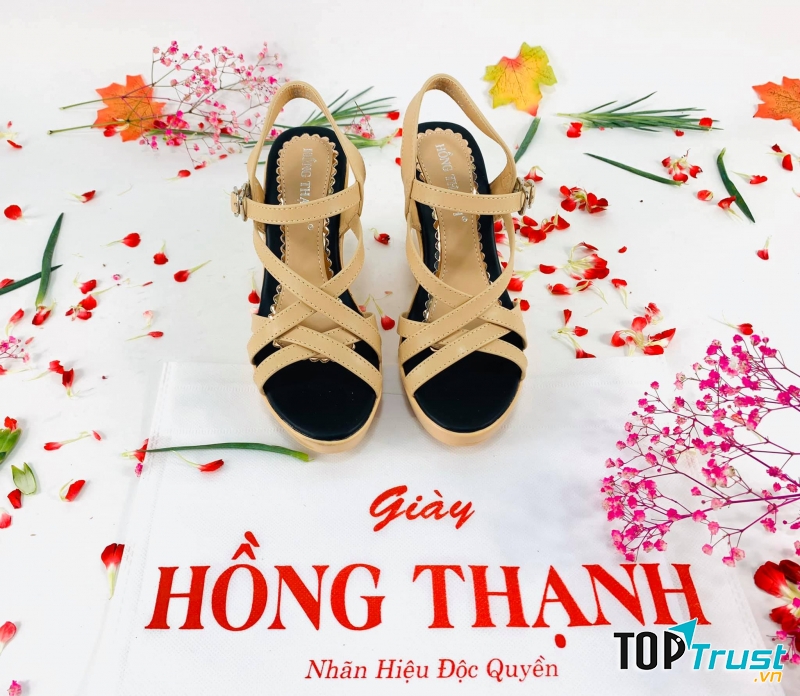 Giày Hồng Thạnh