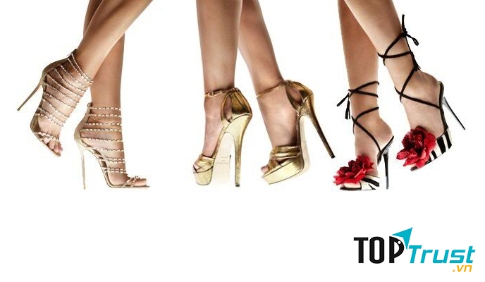 Mức giá của Jimmy Choo khá đa dạng từ vài trăm đến vài nghìn đô