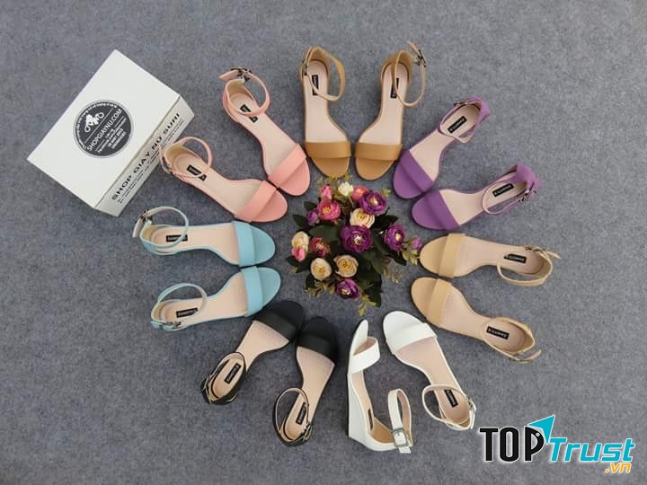 Giày nữ Suri nhiều màu sắc trẻ trung