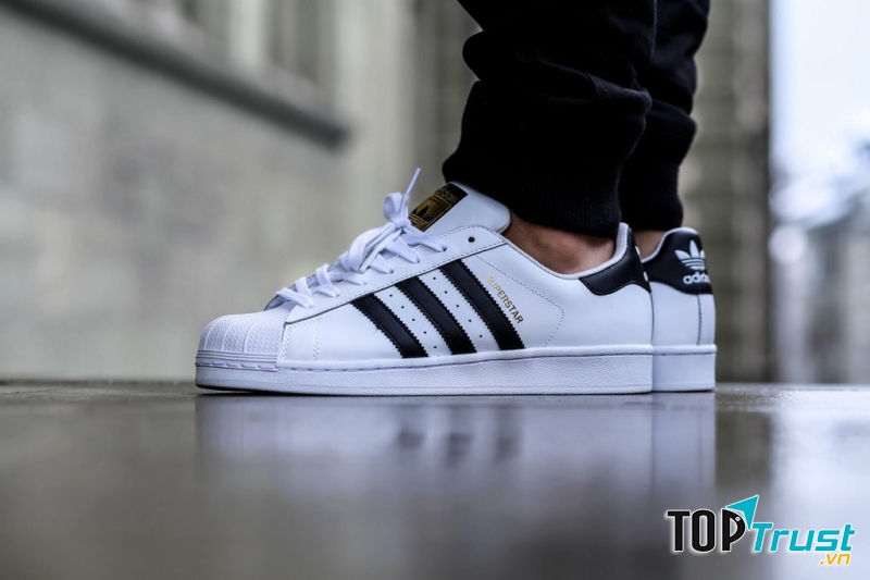 Giày tennis tối giản (Minimalist Tennis)