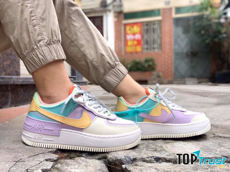 Giày thể thao Hà Nội